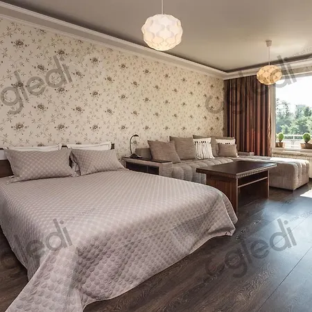 South Park Flat *